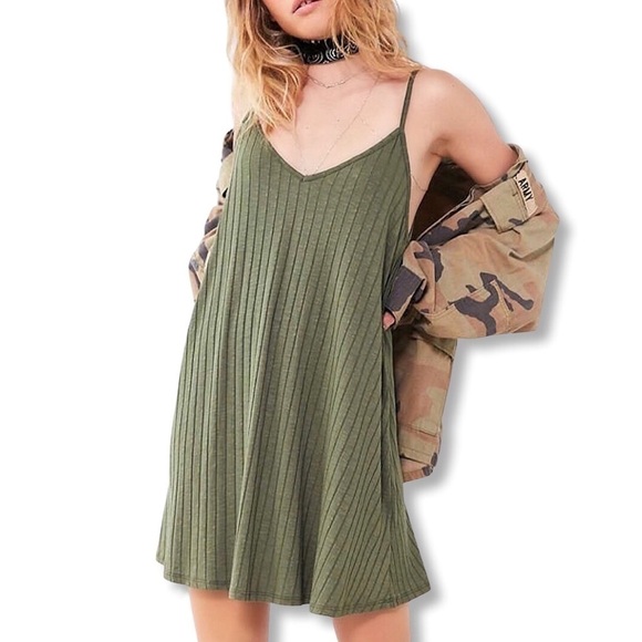 UO Silence + Noise Wide Ribbed Knit Slip Dress - Picture 1 of 12